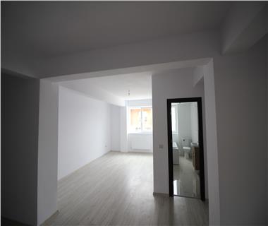 Apartament Nou 3 camere  de vanzare  Popas Pacurari